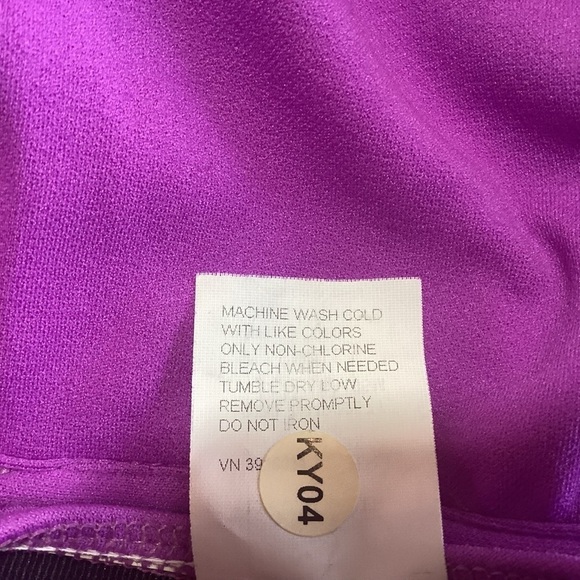 NEW Mossimo Bundle of 2 Athletic Racerback Tanks S - Picture 7 of 13